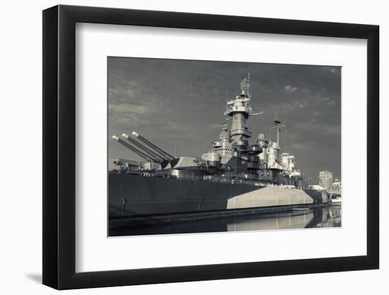 North Carolina, Wilmington, Battleship Uss North Carolina-Walter Bibikow-Framed Photographic Print