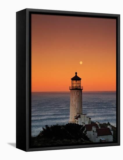 North Head Lighthouse-Ike Leahy-Framed Premier Image Canvas