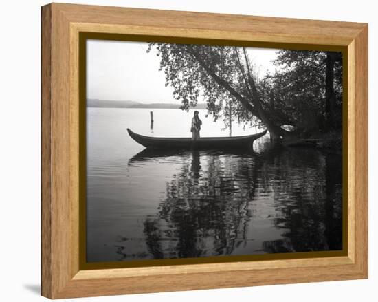 Northwest Indian Style Canoe on a Lake Washington, 1905-1906-Ashael Curtis-Framed Premier Image Canvas