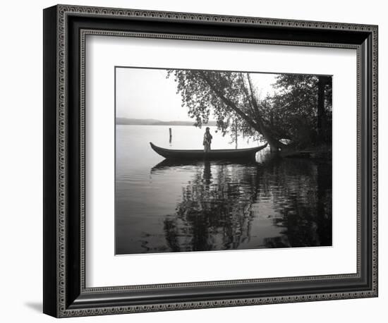 Northwest Indian Style Canoe on a Lake Washington, 1905-1906-Ashael Curtis-Framed Giclee Print