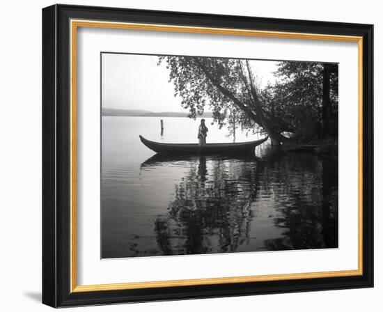 Northwest Indian Style Canoe on a Lake Washington, 1905-1906-Ashael Curtis-Framed Giclee Print