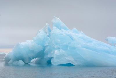 Norway Svalbard Brasvelbreen Turquoise Ice Bergs In The Calm