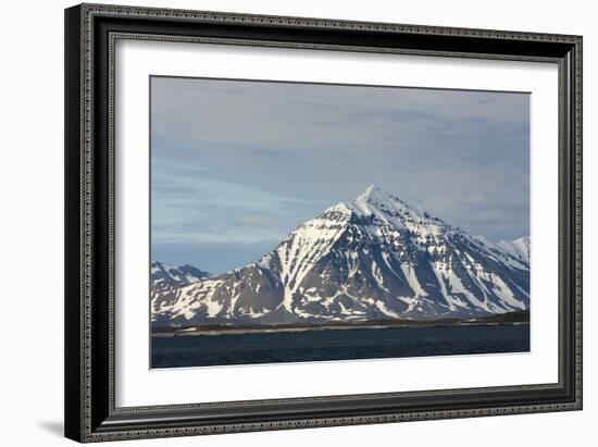 Norway. Svalbard. Spitsbergen. Forlandsundet. Snowy Mountains-Inger Hogstrom-Framed Photographic Print