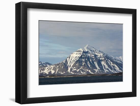 Norway. Svalbard. Spitsbergen. Forlandsundet. Snowy Mountains-Inger Hogstrom-Framed Photographic Print