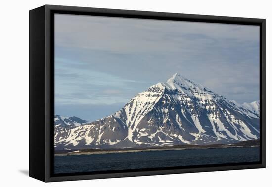 Norway. Svalbard. Spitsbergen. Forlandsundet. Snowy Mountains-Inger Hogstrom-Framed Premier Image Canvas