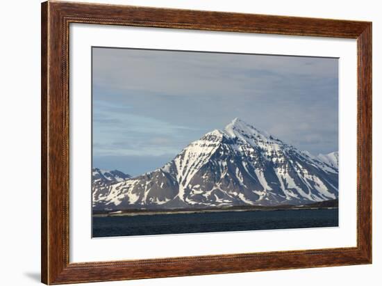 Norway. Svalbard. Spitsbergen. Forlandsundet. Snowy Mountains-Inger Hogstrom-Framed Photographic Print