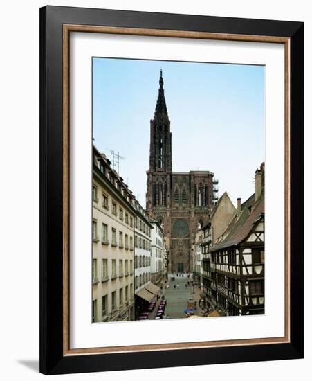 Notre Dame Cathedral, Strasbourg, Begun in Romanesque Style in 1015, Gothic Building, 1176-1439-null-Framed Giclee Print