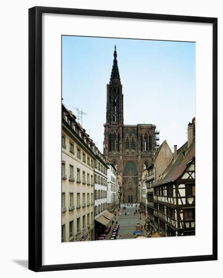 Notre Dame Cathedral, Strasbourg, Begun in Romanesque Style in 1015, Gothic Building, 1176-1439-null-Framed Giclee Print