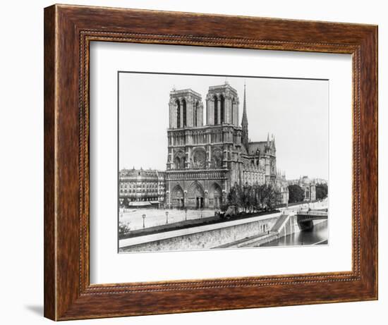 Notre Dame Cathedral-Bettmann-Framed Photographic Print