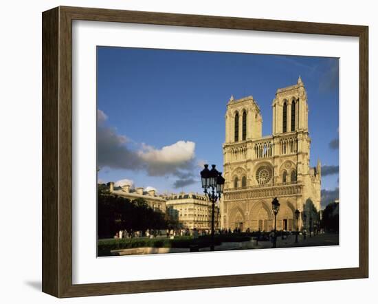 Notre Dame De Paris, Ile De La Cite, Paris, France-Peter Scholey-Framed Photographic Print