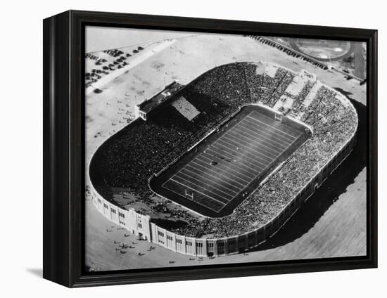 Notre Dame Stadium-null-Framed Premier Image Canvas