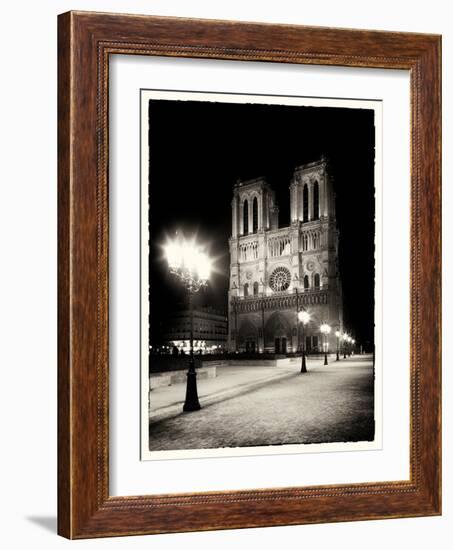 Notre Dame-Craig Roberts-Framed Photographic Print