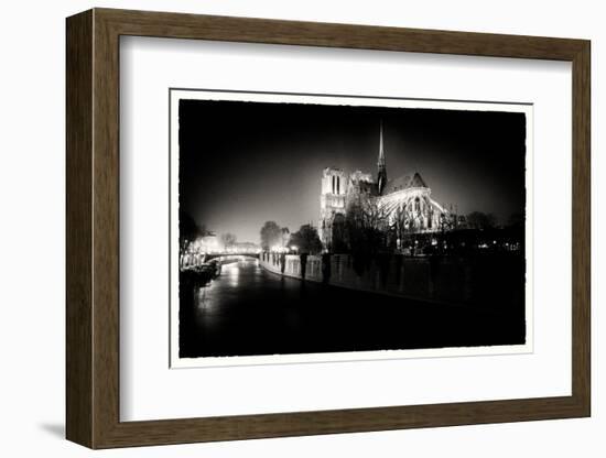Notre Dame-Craig Roberts-Framed Photographic Print