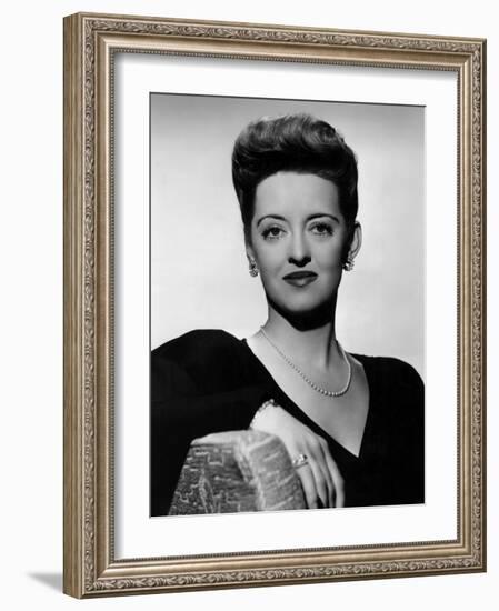 Now, Voyager, Bette Davis, 1942-null-Framed Photo