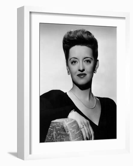 Now, Voyager, Bette Davis, 1942-null-Framed Photo