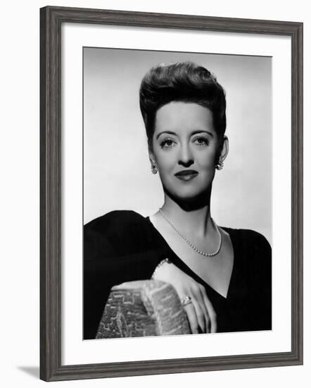 Now, Voyager, Bette Davis, 1942-null-Framed Photo