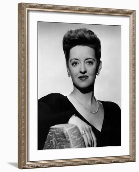 Now, Voyager, Bette Davis, 1942-null-Framed Photo