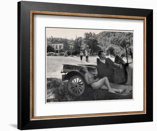 Nude Model Doris Fischer takes a break from posing for Students at Oxbow-Loomis Dean-Framed Photographic Print