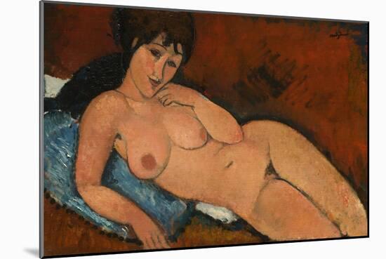 Nude on a Blue Cushion, 1917-Amedeo Modigliani-Mounted Giclee Print