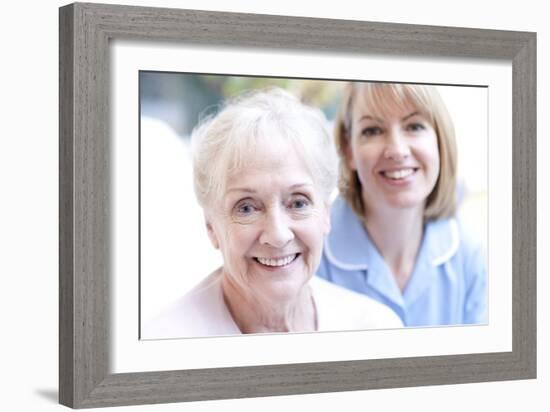 Nurse on a Home Visit-Science Photo Library-Framed Photographic Print