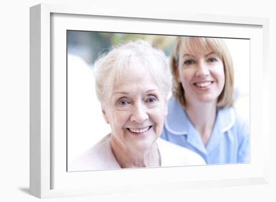 Nurse on a Home Visit-Science Photo Library-Framed Photographic Print