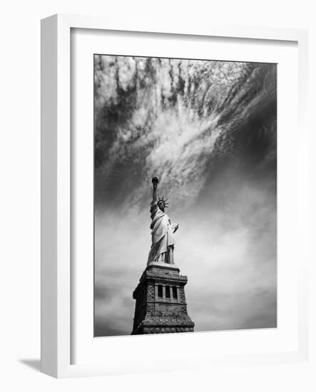 NYC Miss Liberty-Nina Papiorek-Framed Photographic Print