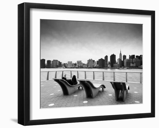 NYC Relax-Nina Papiorek-Framed Photographic Print