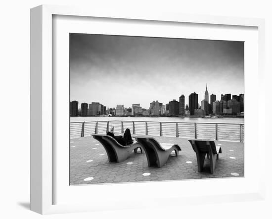 NYC Relax-Nina Papiorek-Framed Photographic Print