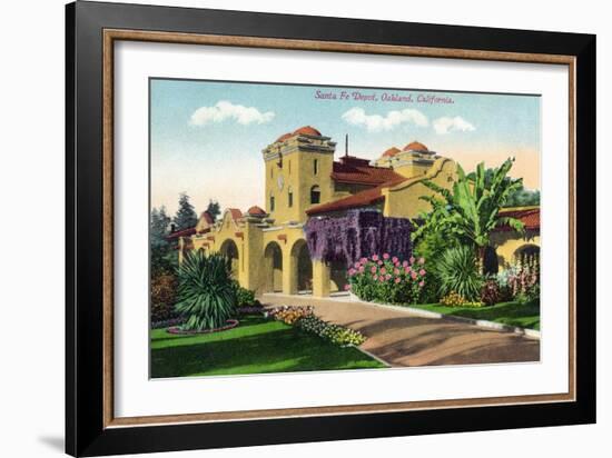 Oakland, California - Exterior View of Santa Fe Train Depot-Lantern Press-Framed Art Print