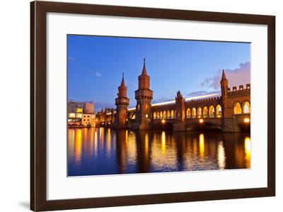 Oberbaum Bridge Photographic Print by noppasin wongchum | Art.com