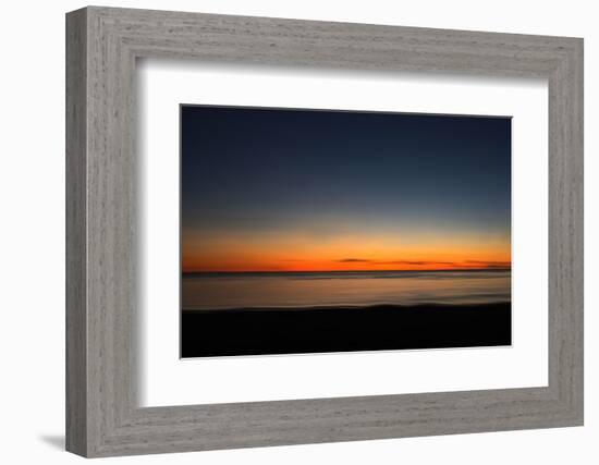 Ocean 7-Sally Linden-Framed Photographic Print