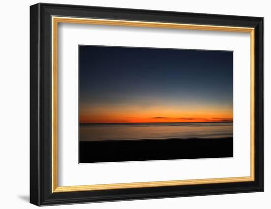 Ocean 7-Sally Linden-Framed Photographic Print