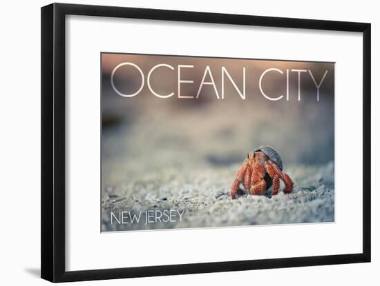 Ocean City, New Jersey - Hermit Crab on Beach-Lantern Press-Framed Art Print