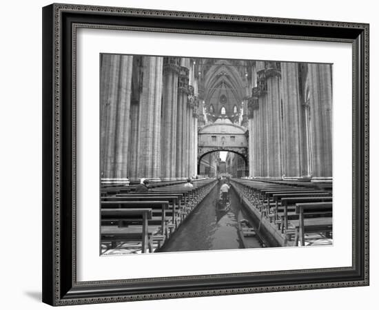 Oduomomio-Thomas Barbey-Framed Giclee Print