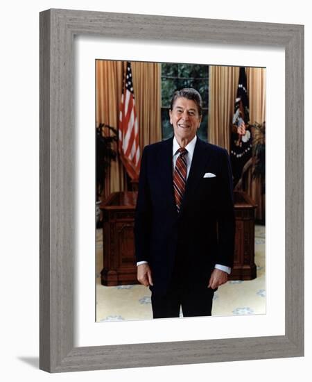 Official Portrait of President Reagan in the Oval Office. June 3 1985. Po-Usp-Reagan_Na-12-0061M-null-Framed Photo