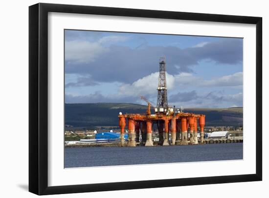 Oil Drilling Rig, North Sea-Duncan Shaw-Framed Photographic Print