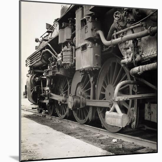 Oil Powered Southern Pacific Locomotive Wheels-null-Mounted Photographic Print