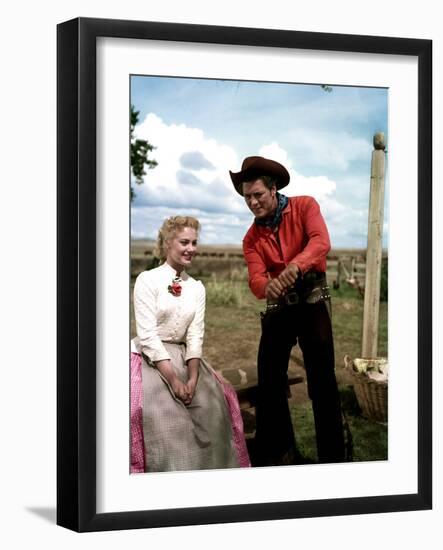 Oklahoma, Shirley Jones, Gordon MacRae, 1955-null-Framed Photo