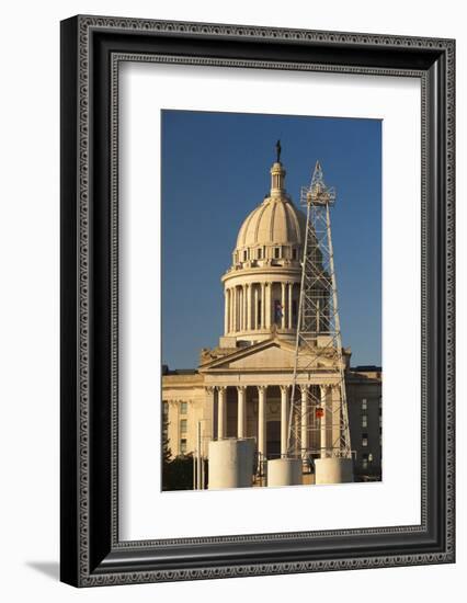 Oklahoma State Capitol Building, Oklahoma City, Oklahoma, USA-Walter Bibikow-Framed Photographic Print