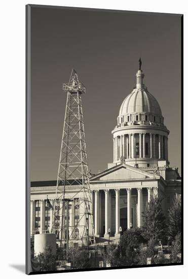 Oklahoma State Capitol Building, Oklahoma City, Oklahoma, USA-Walter Bibikow-Mounted Photographic Print