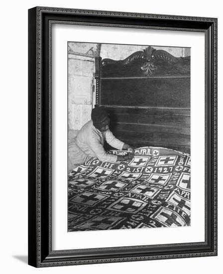 Old African American Sharecropper's Wife Mending a Quilt Commemorating the Regional Flood of 1927-Alfred Eisenstaedt-Framed Photographic Print