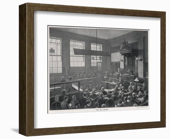 Old Bailey Scene, Photo-null-Framed Art Print