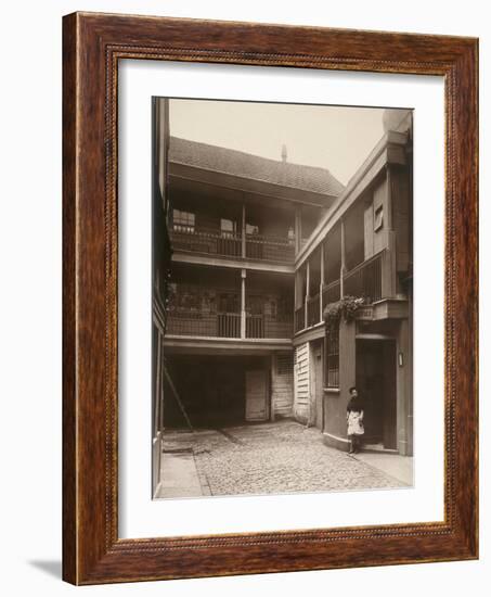 Old Bell Inn, Holborn, London, 1884-Henry Dixon-Framed Photographic Print