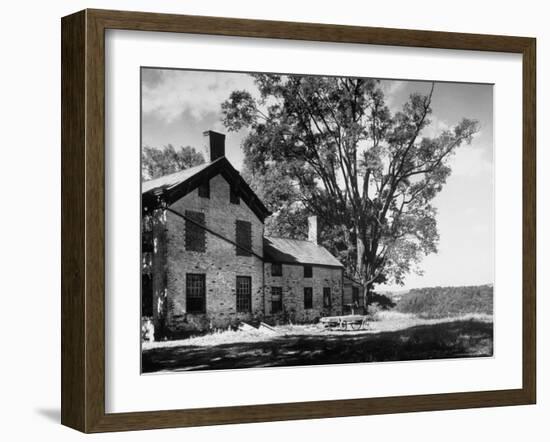 Old Brick Farmhouse-Alfred Eisenstaedt-Framed Photographic Print