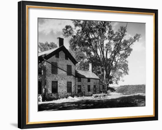 Old Brick Farmhouse-Alfred Eisenstaedt-Framed Photographic Print