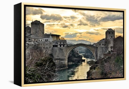 Old Bridge in Mostar-dabldy-Framed Premier Image Canvas