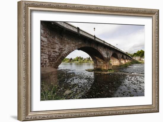 Old Bridge, Perth, Perth and Kinross, Scotland, 2010-Peter Thompson-Framed Photographic Print