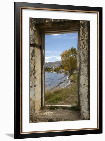 Old Building, Lake Dunstan, Cromwell, Central Otago, South Island, New Zealand-David Wall-Framed Photographic Print