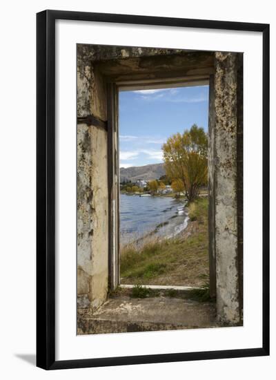 Old Building, Lake Dunstan, Cromwell, Central Otago, South Island, New Zealand-David Wall-Framed Photographic Print