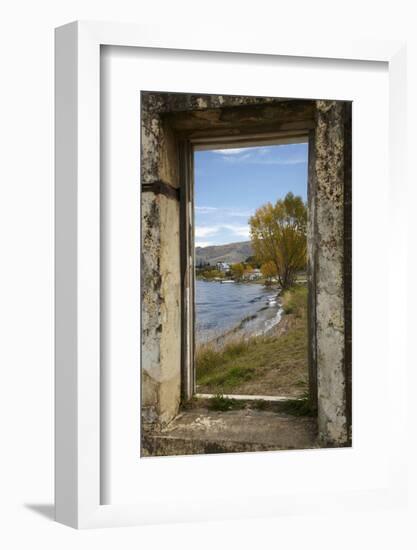 Old Building, Lake Dunstan, Cromwell, Central Otago, South Island, New Zealand-David Wall-Framed Photographic Print